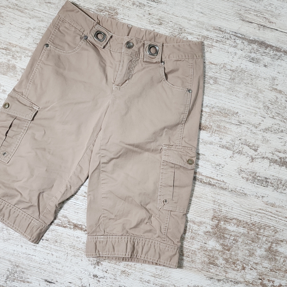 Athleta Hiking cargo shorts size 4 tan - Picture 2 of 8